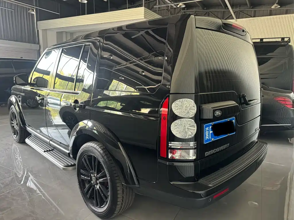 Land Rover Discovery — миниатюра 3