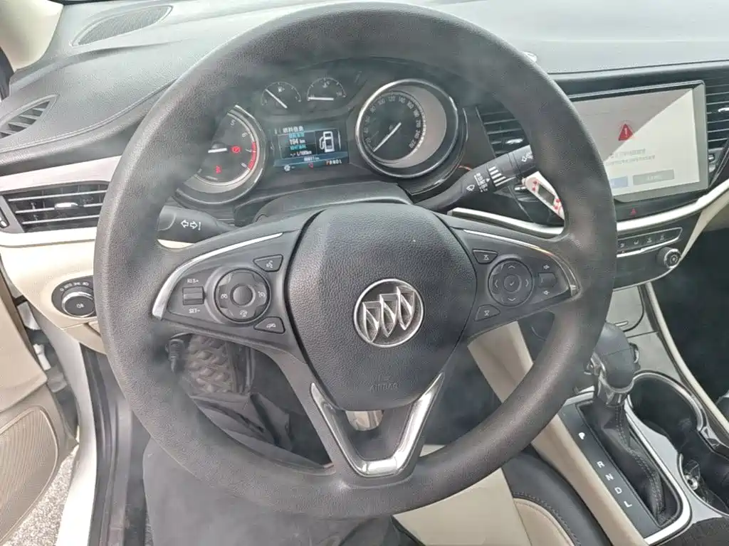 Buick Verano — миниатюра 11