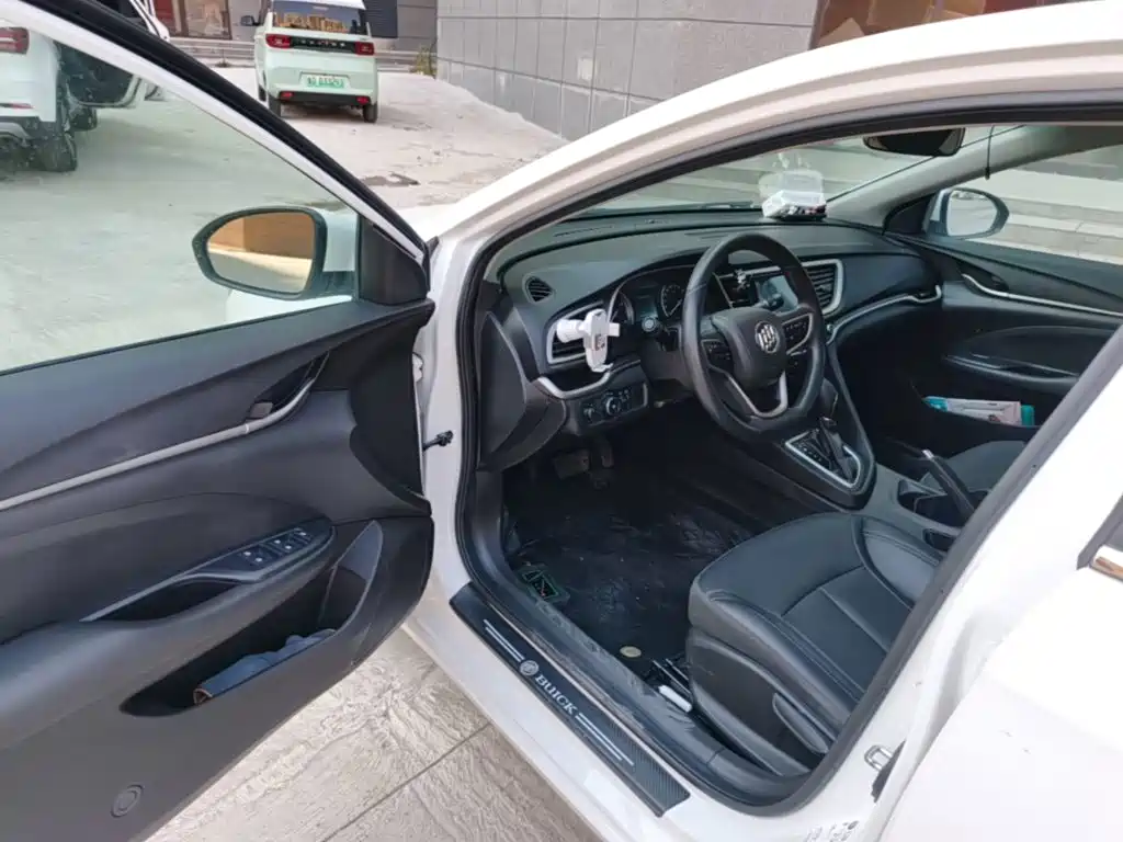 Buick Excelle — миниатюра 16
