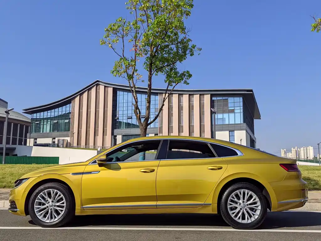 Volkswagen CC — миниатюра 3