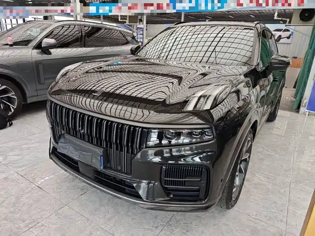 2022 Lynk & Co 09