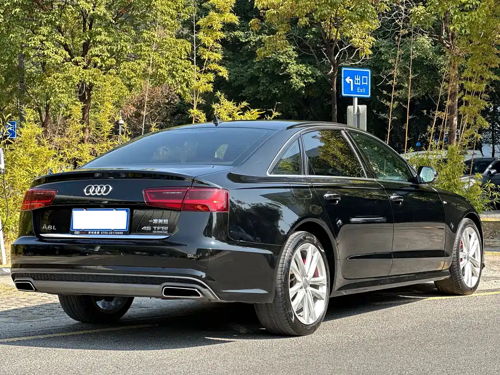Audi A6L 2018 30 45 TFSI quattro Sport