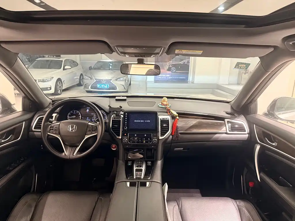 Honda UR-V — миниатюра 8