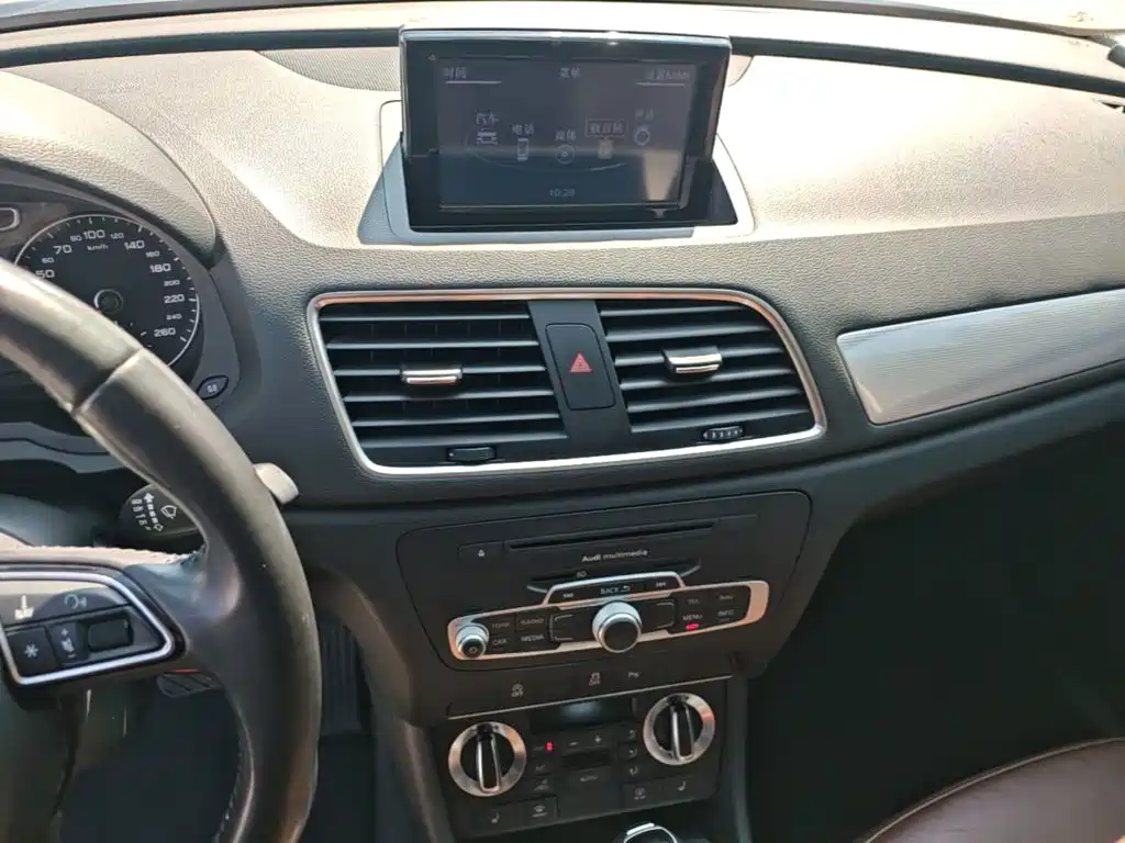 Audi Q3 — миниатюра 13