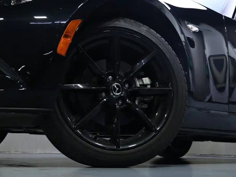 Mazda MX-5 — миниатюра 3