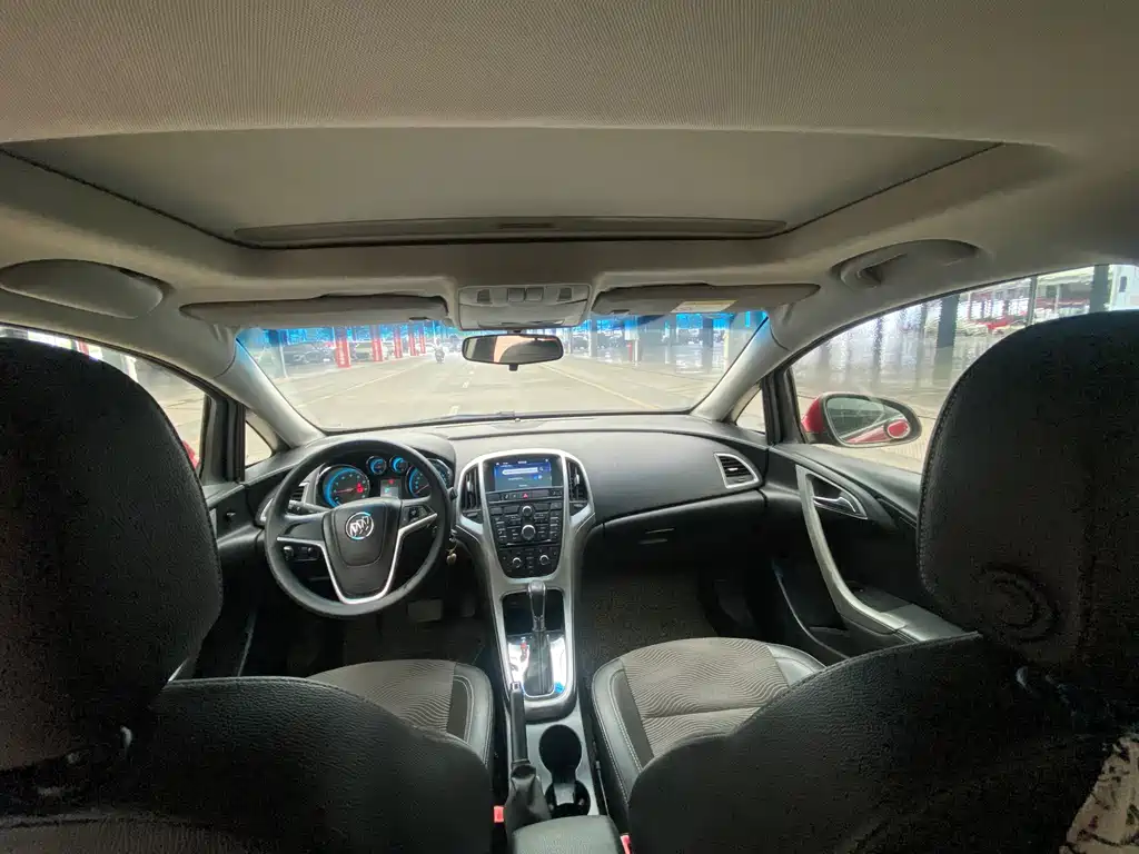 Buick Excelle — миниатюра 14