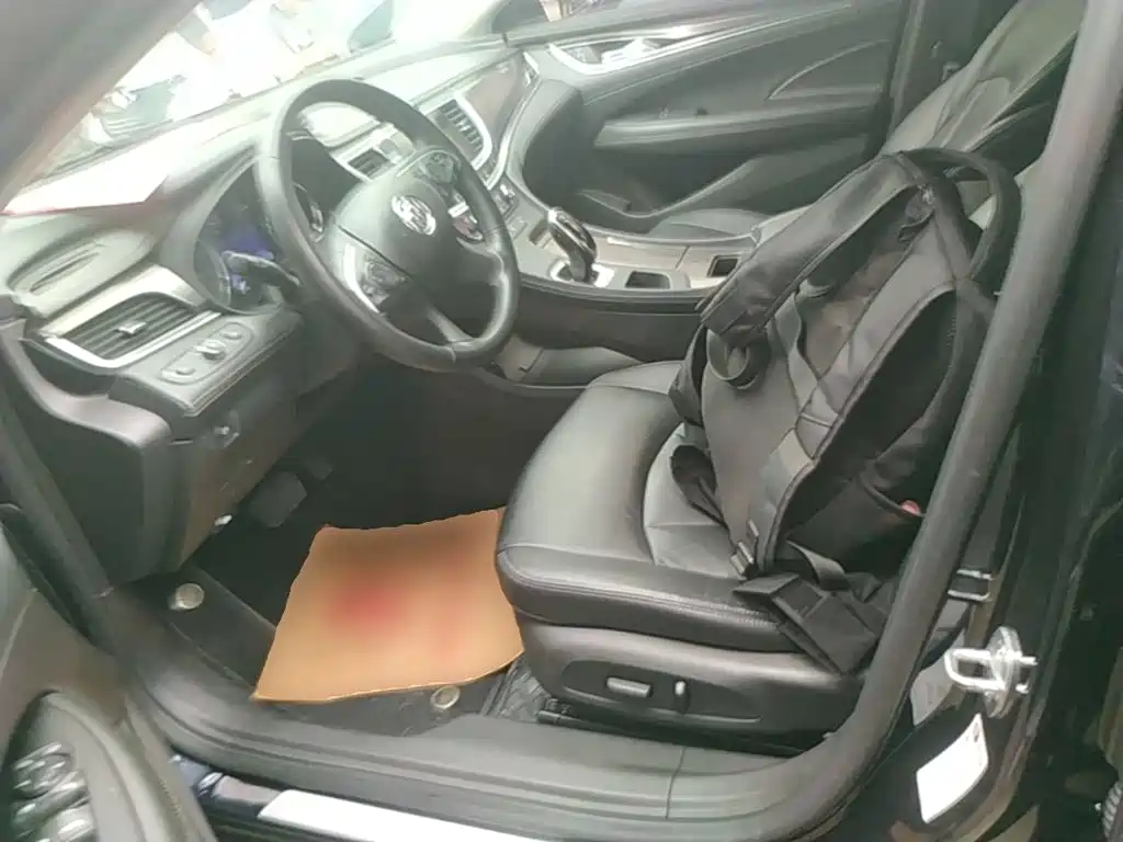 Buick LaCrosse — миниатюра 15