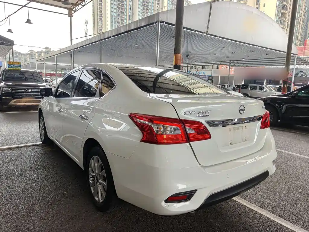 Nissan Sylphy — миниатюра 5