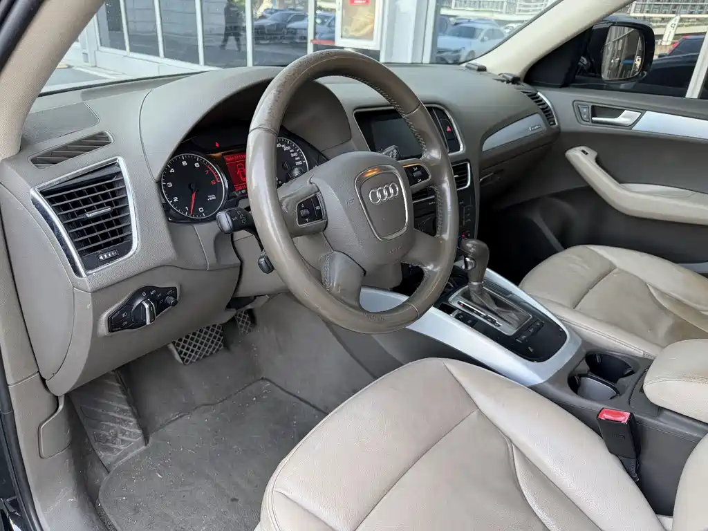 Audi Q5 — миниатюра 5