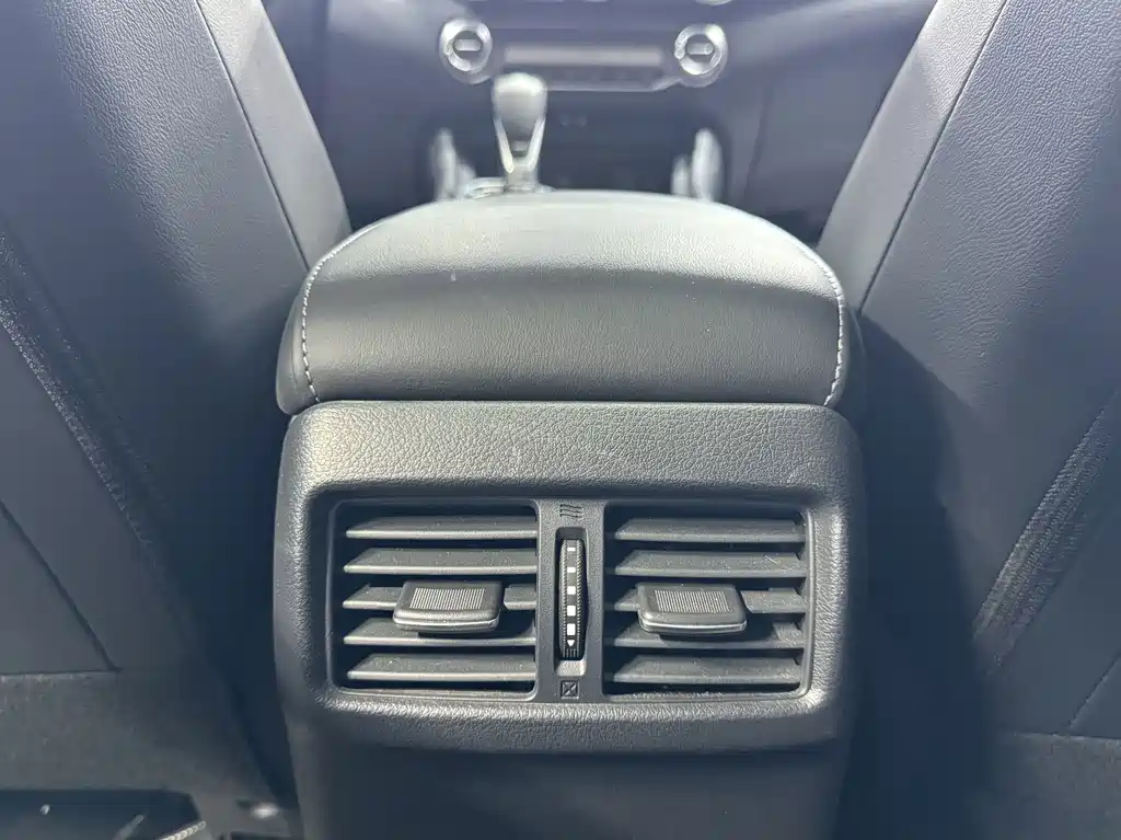 Nissan Sylphy — миниатюра 15