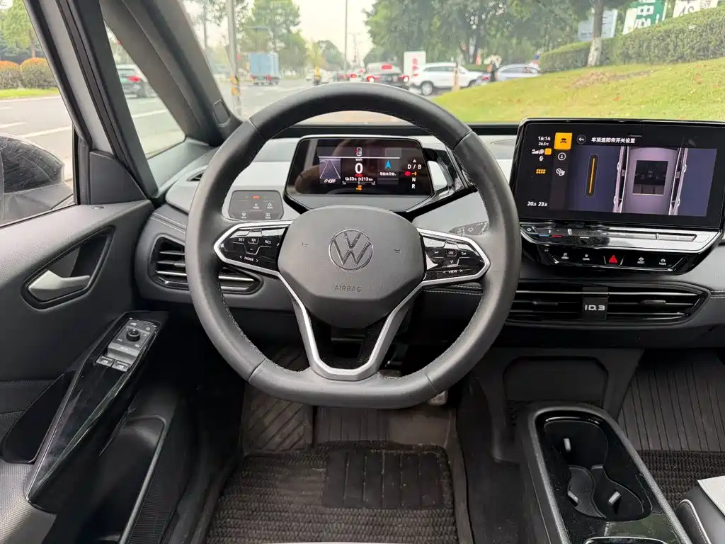 Volkswagen ID.3 — миниатюра 14