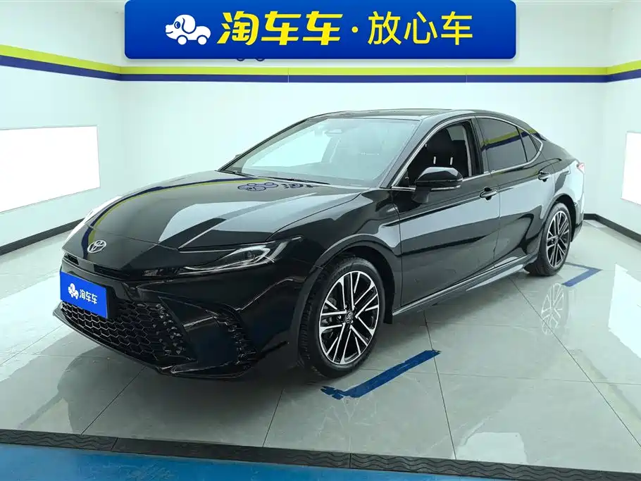 Toyota Camry 2026