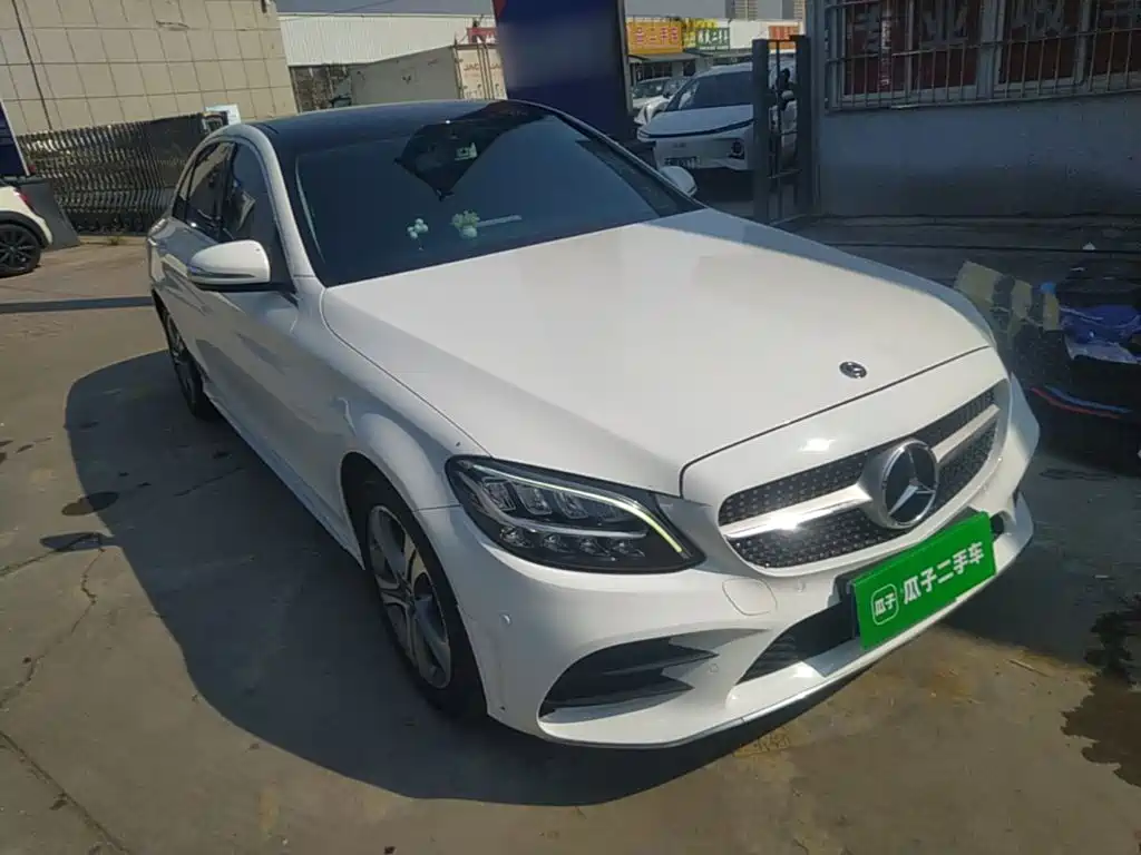 Mercedes-Benz C-Class — миниатюра 4