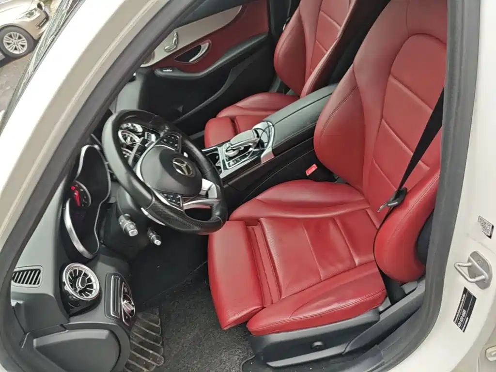Mercedes-Benz C-Class — миниатюра 15