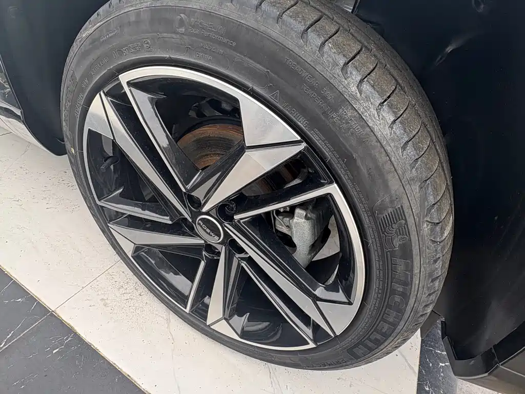 Roewe RX5 MAX — миниатюра 5