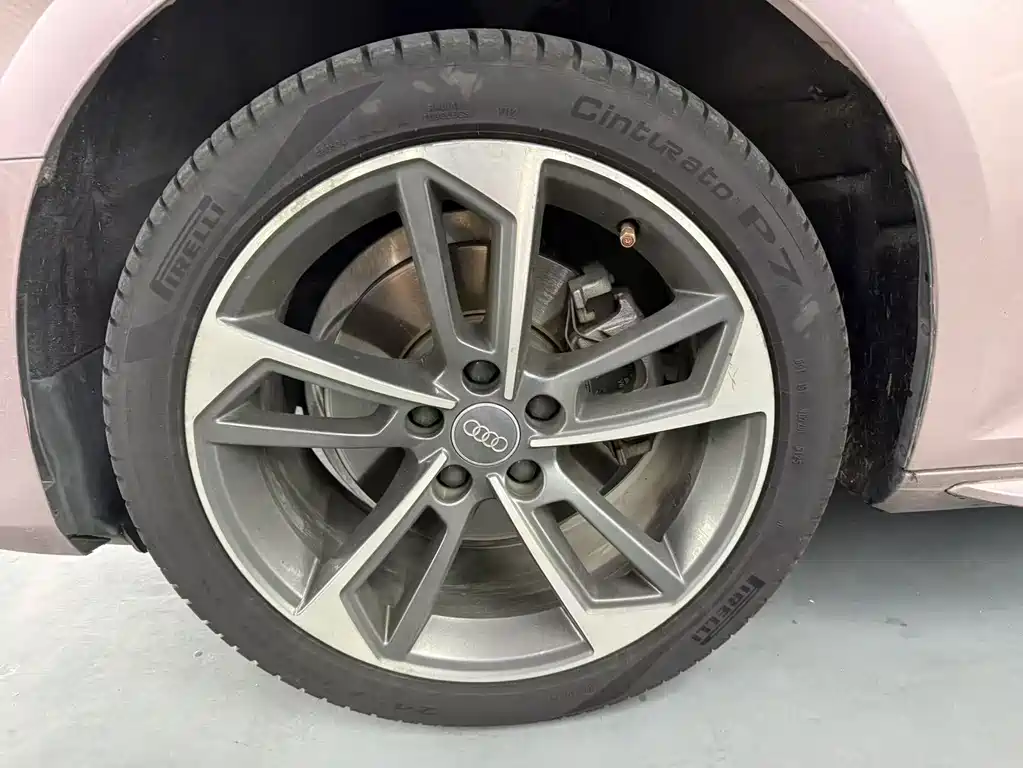Audi A4L — миниатюра 10