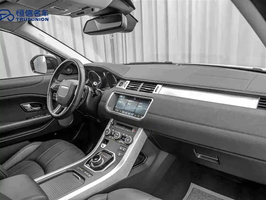 Land Rover Evoque — миниатюра 14