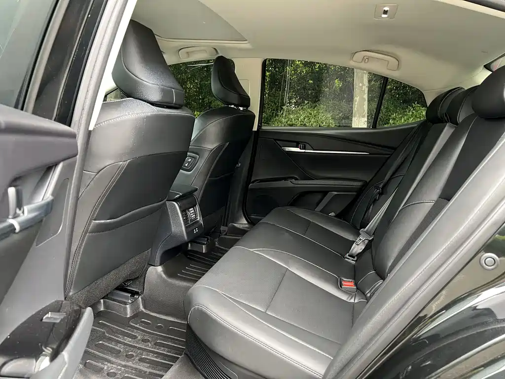 Toyota Camry 2024 2.0HGVP Luxury