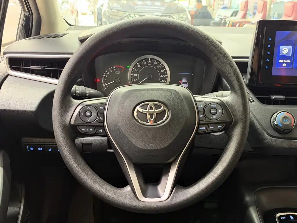 Toyota Corolla — миниатюра 9