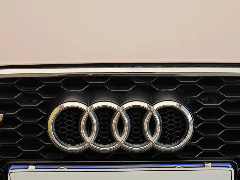 Audi Q3 2018 30 TFSI
