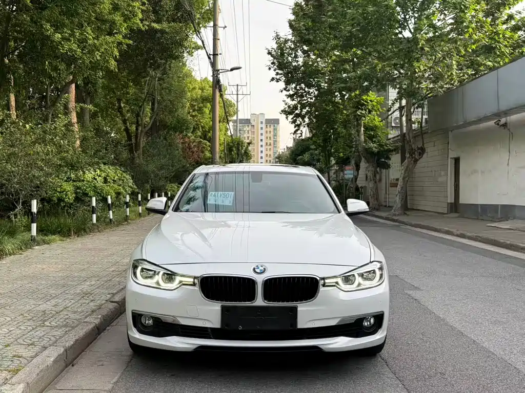 BMW 3 Series — миниатюра 2