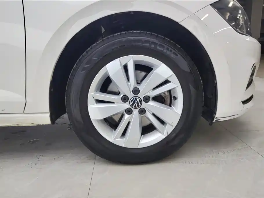 Volkswagen Polo 2021 Plus 1.5L AT