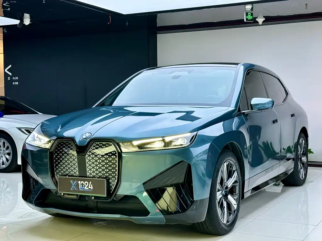 BMW iX 2022