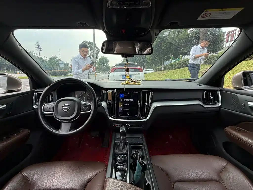Volvo S60 — миниатюра 13