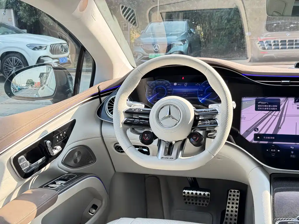 MERCEDES-BENZ EQS AMG