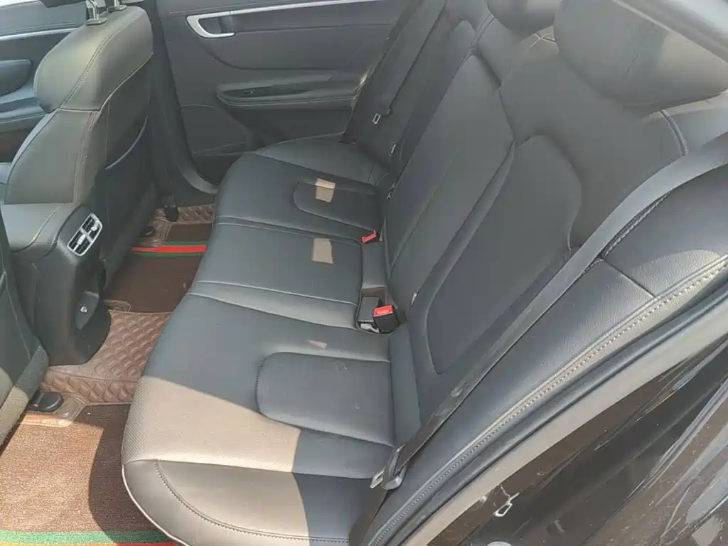 Hyundai Mistra — миниатюра 17