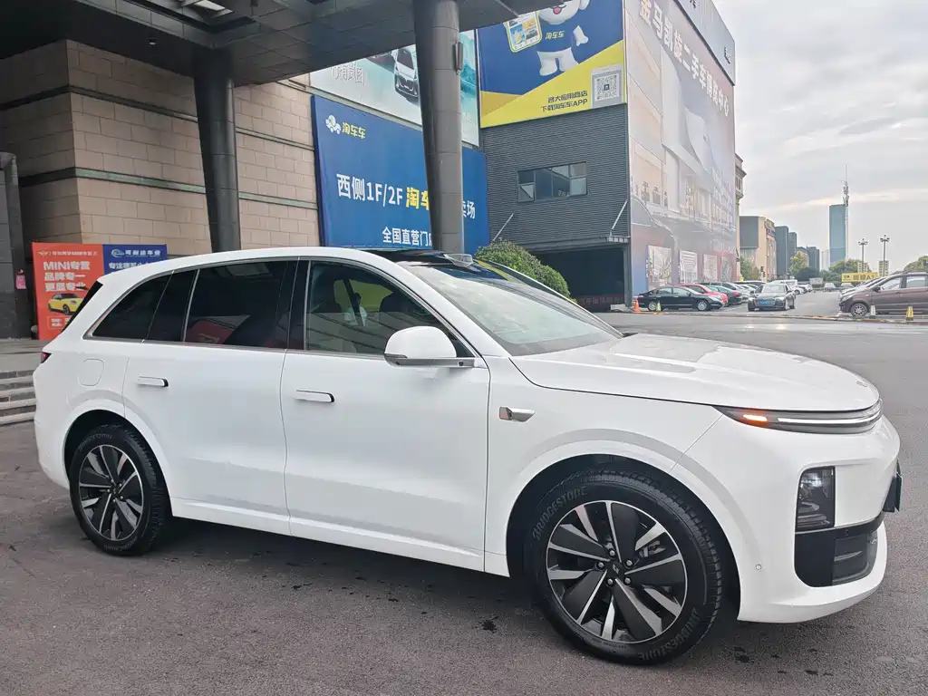 Li Auto Li L6 — миниатюра 3