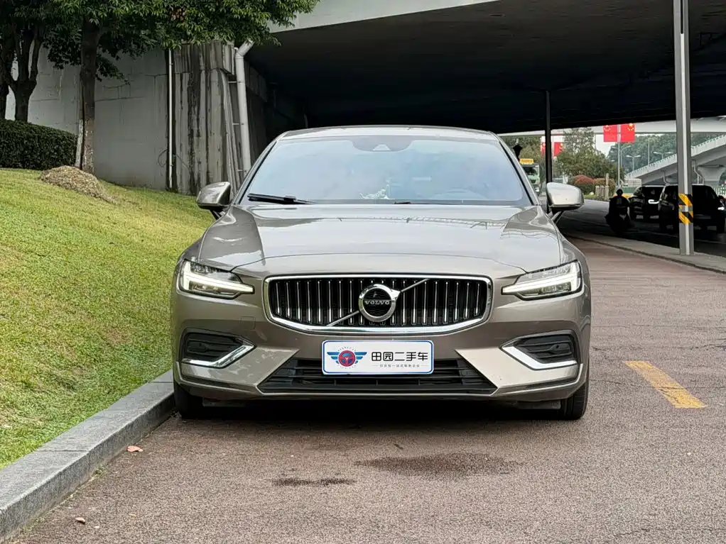 Volvo S60 — миниатюра 2