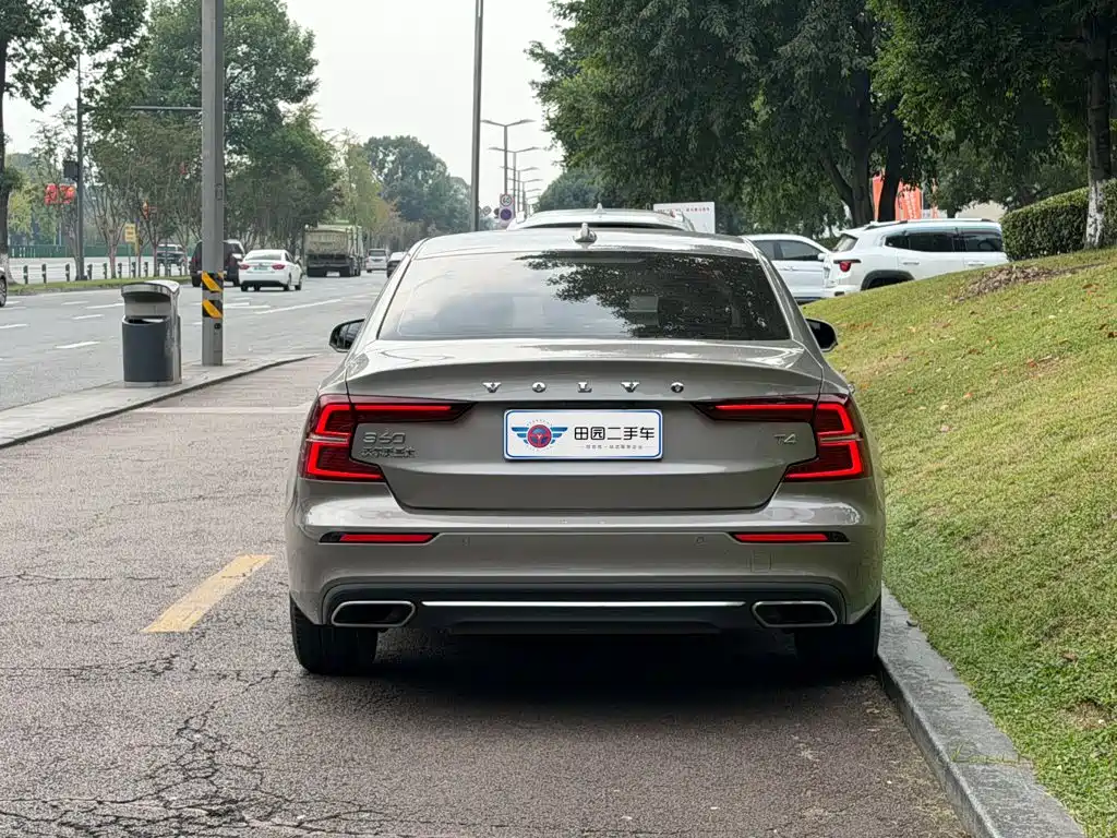 Volvo S60 — миниатюра 5