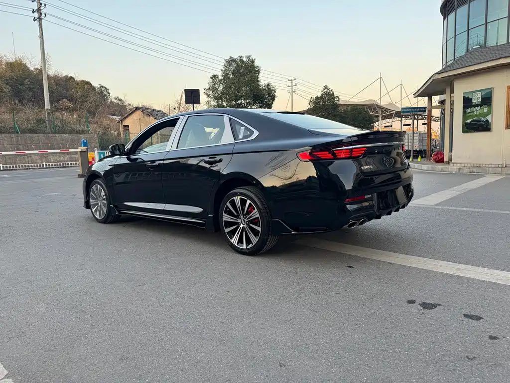 GEELY AUTOMOBILE XINGRUI