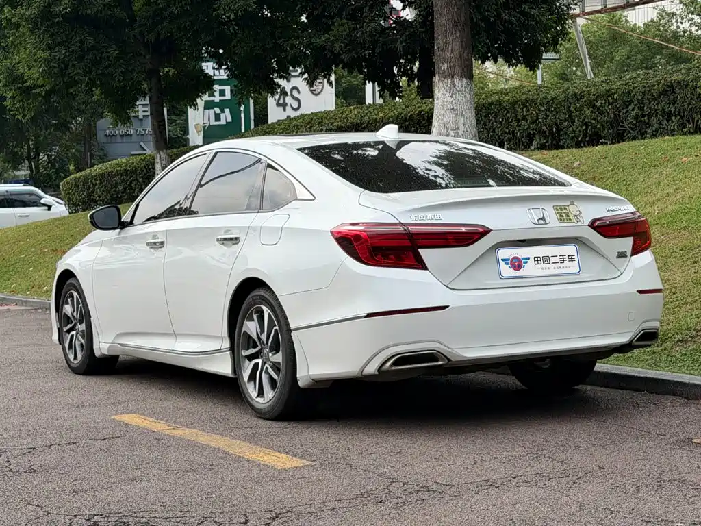 Honda Inspire — миниатюра 4