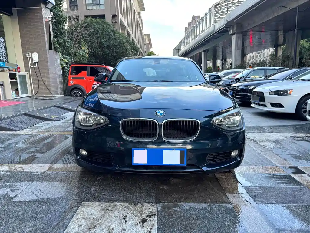 BMW 1 Series (Import) — миниатюра 2