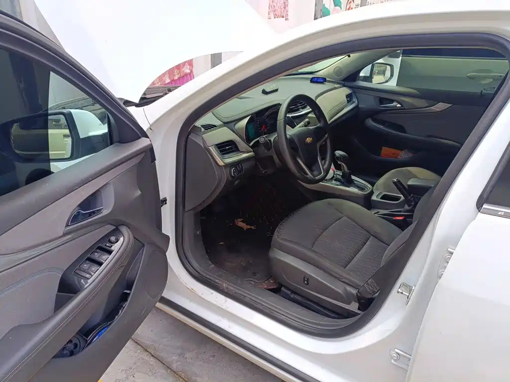 Chevrolet Malibu — миниатюра 14