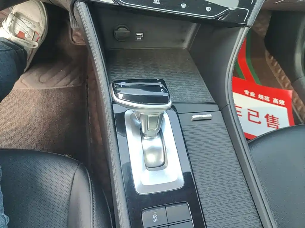 Hyundai Mistra — миниатюра 14