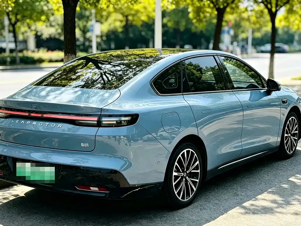 Leapmotor Ноль один. — миниатюра 4