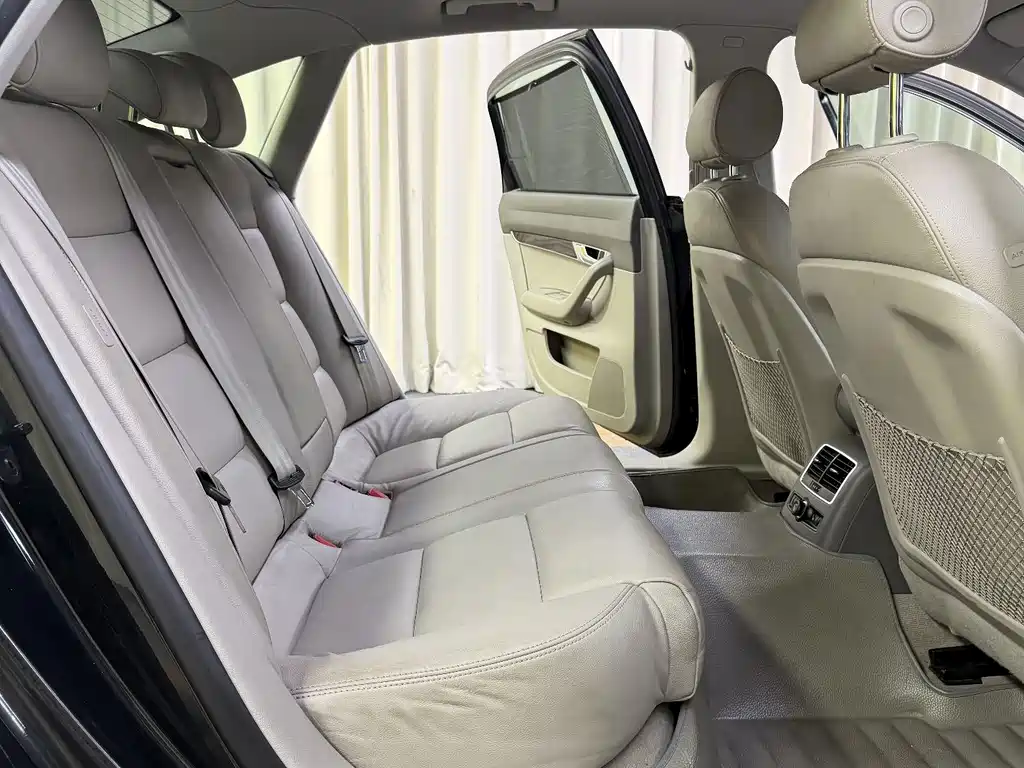 Audi A6L — миниатюра 23