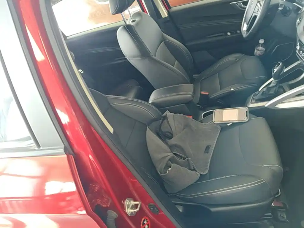 Geely Vision X3 — миниатюра 25
