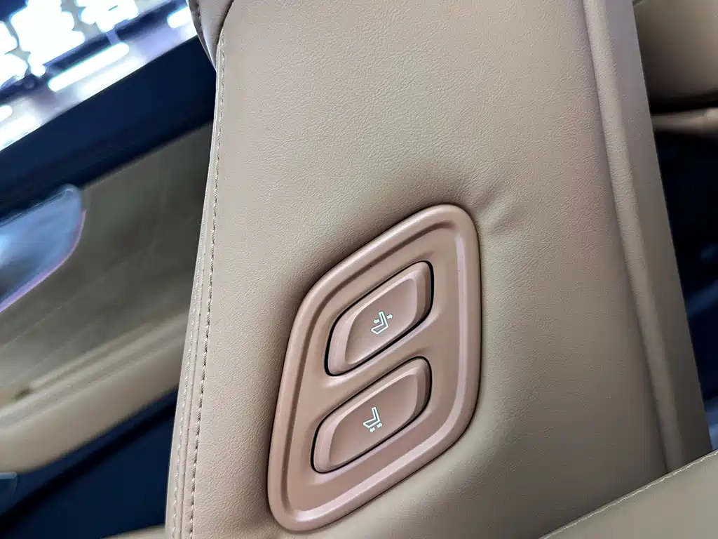 GAC Motor Trumpchi GS8 — миниатюра 37