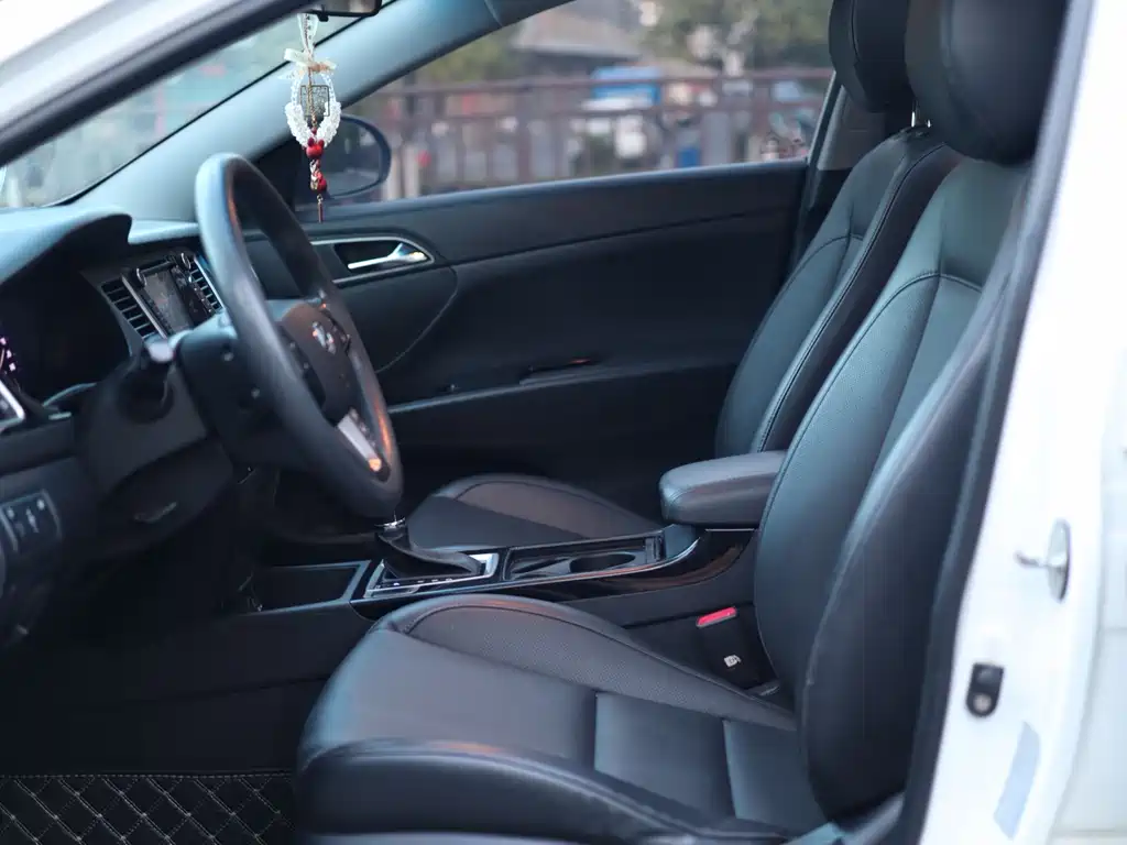 Hyundai Mistra — миниатюра 18