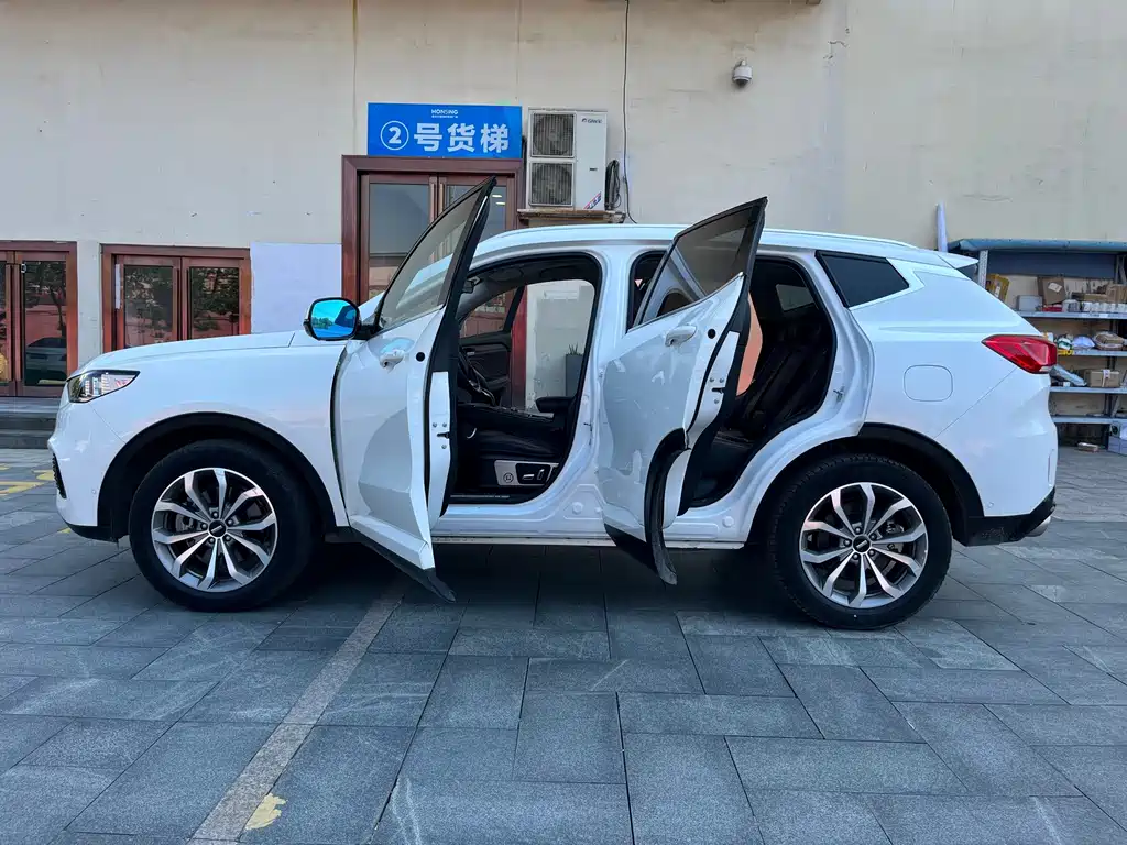 Wey Wey VV6 — миниатюра 17