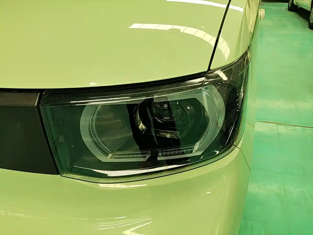 Wuling MINIEV — миниатюра 24