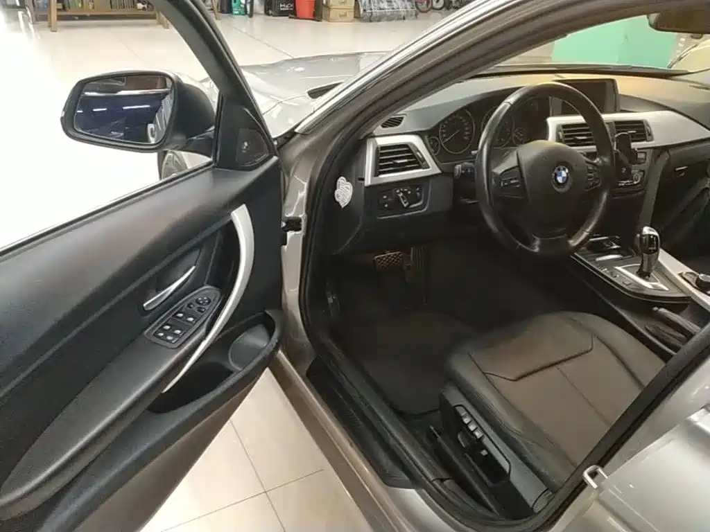 BMW 3 Series — миниатюра 16