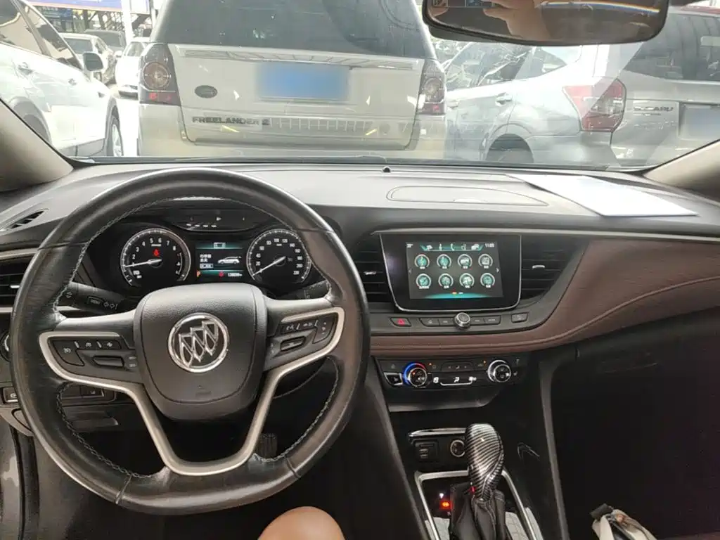Buick GL6 — миниатюра 10