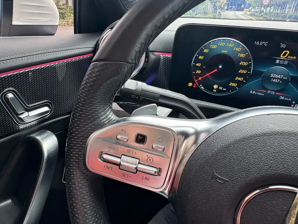 MERCEDES-BENZ A CLASS