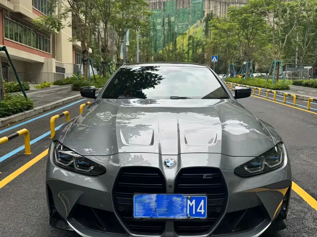 BMW M4 — миниатюра 2