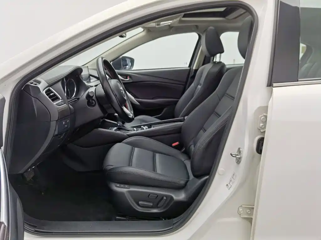 Mazda Atenza 2018 2.0L Luxury V